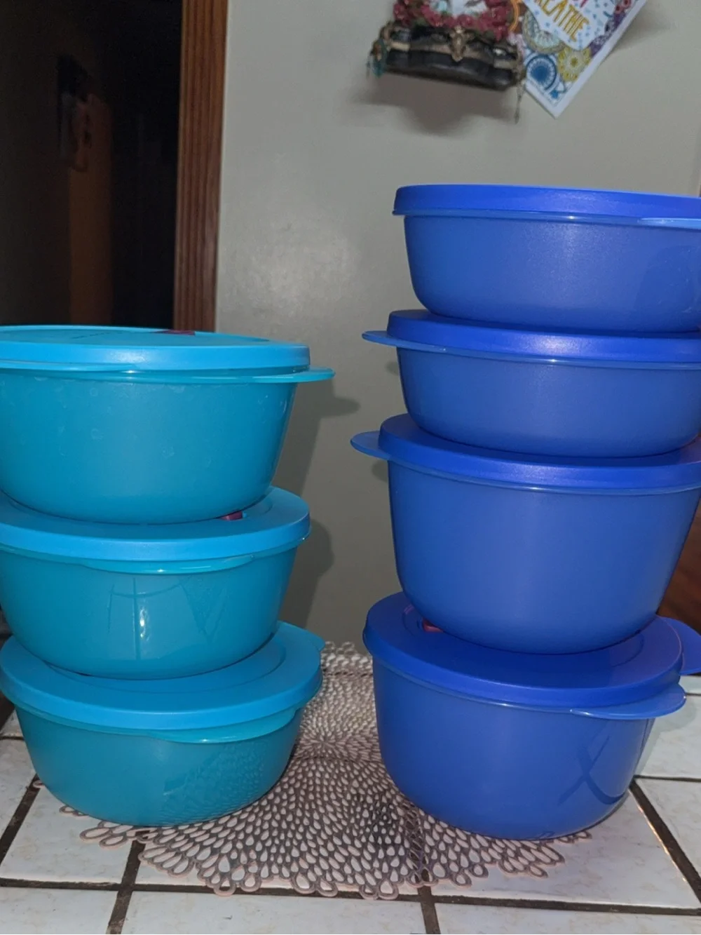 Tupperware Blue and Teal Microwave Containers with Maroon Vents 7 pieces